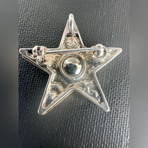 Vintage Star Brooch by Premier Designs. Two tone, two levels - Picture 3 of 5